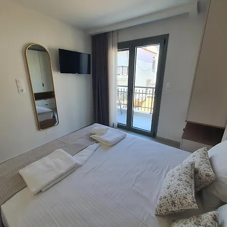 Sealon & Loft Apartmanhotel Limenária