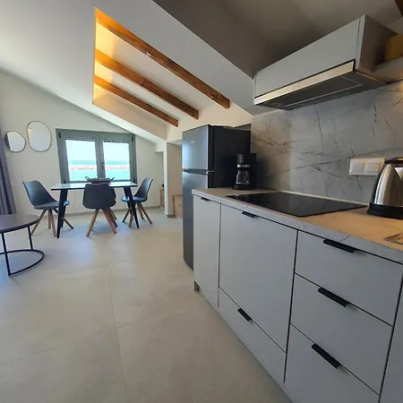 Sealon & Loft Apartmanhotel